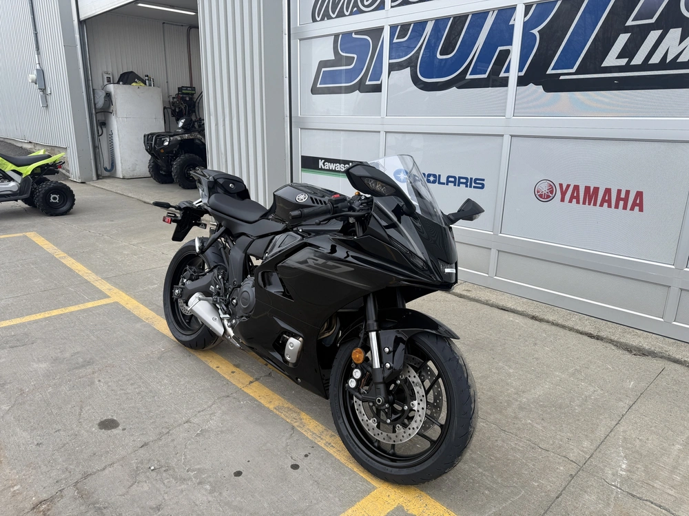 Yamaha Yzf-r7 2026 alt