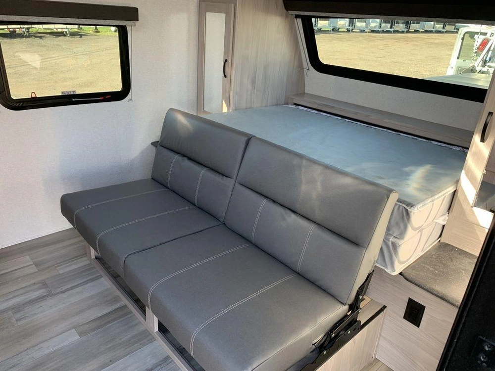2023 Coachmen Spirit/northern Spirit Xtr 2146bhx alt