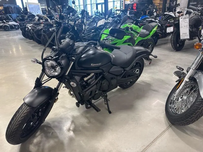2025 Kawasaki Vulcan S thumbnail 2