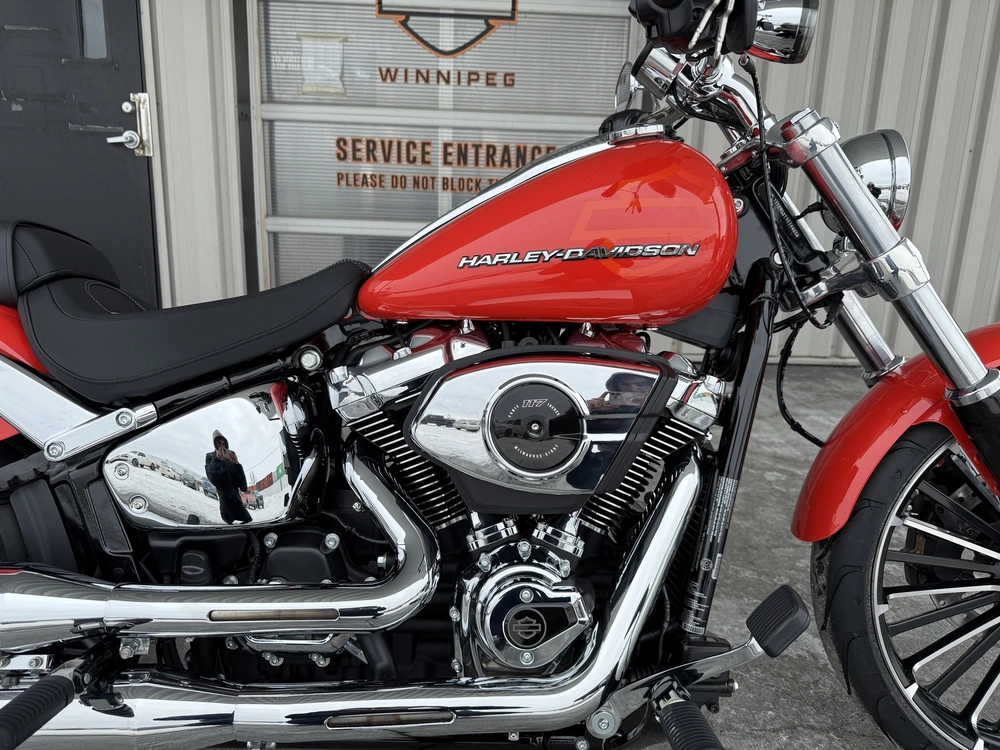 2026 Harley-davidson Breakout alt