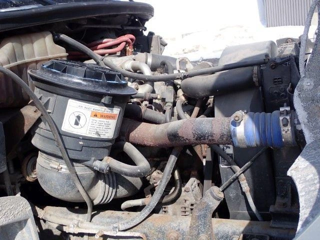 Freightliner M2106 2005