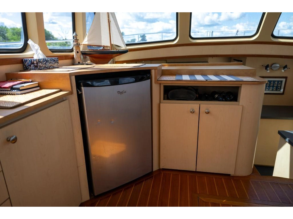 2002 Bruce Roberts Trawler 45 alt