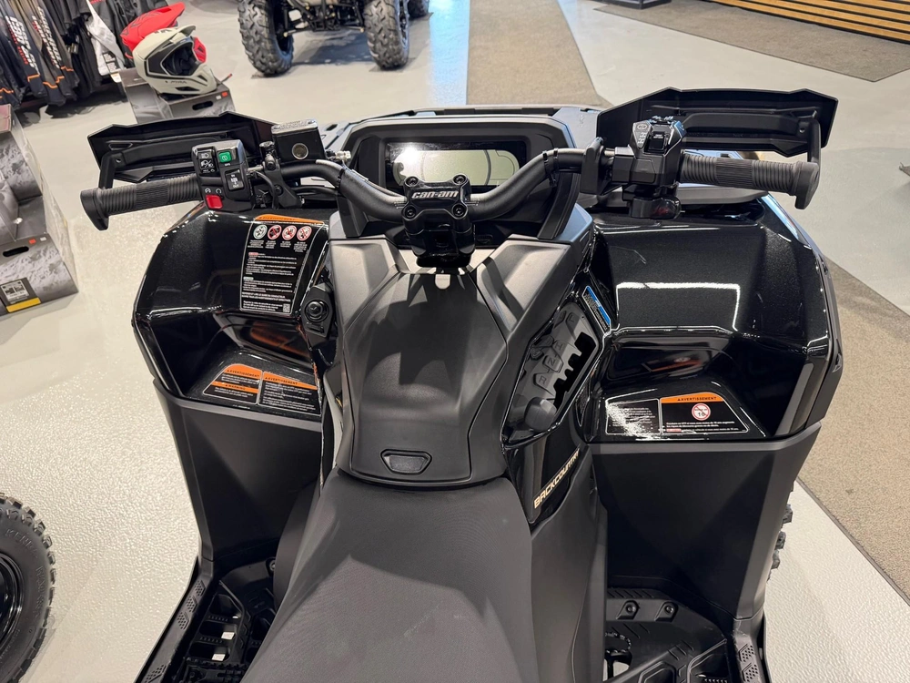 Can-am Outlander Backcountry 1000r 2026 alt