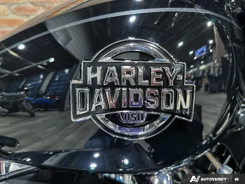 2026 Harley-Davidson Street Glide Limited thumbnail 23