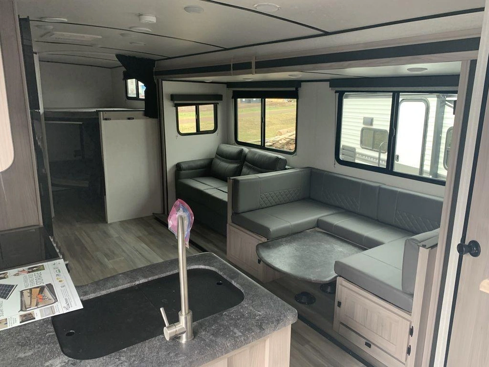 2023 Coachmen Northern Spirit 2963bh alt