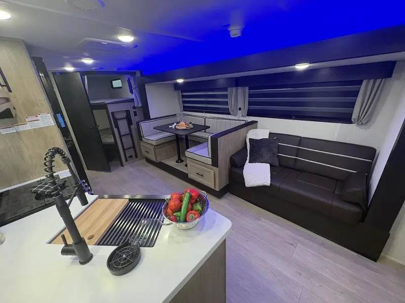 2026 Forest River CHEROKEE 26DBH BLACK LABEL MEILLEUR PRIX AU QUÉBEC