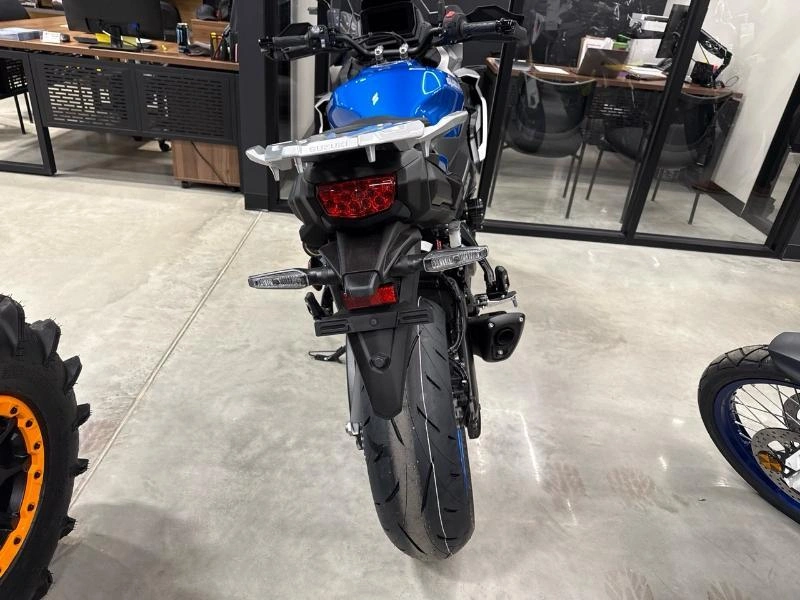 Suzuki Gsx-s1000gx 2025 alt