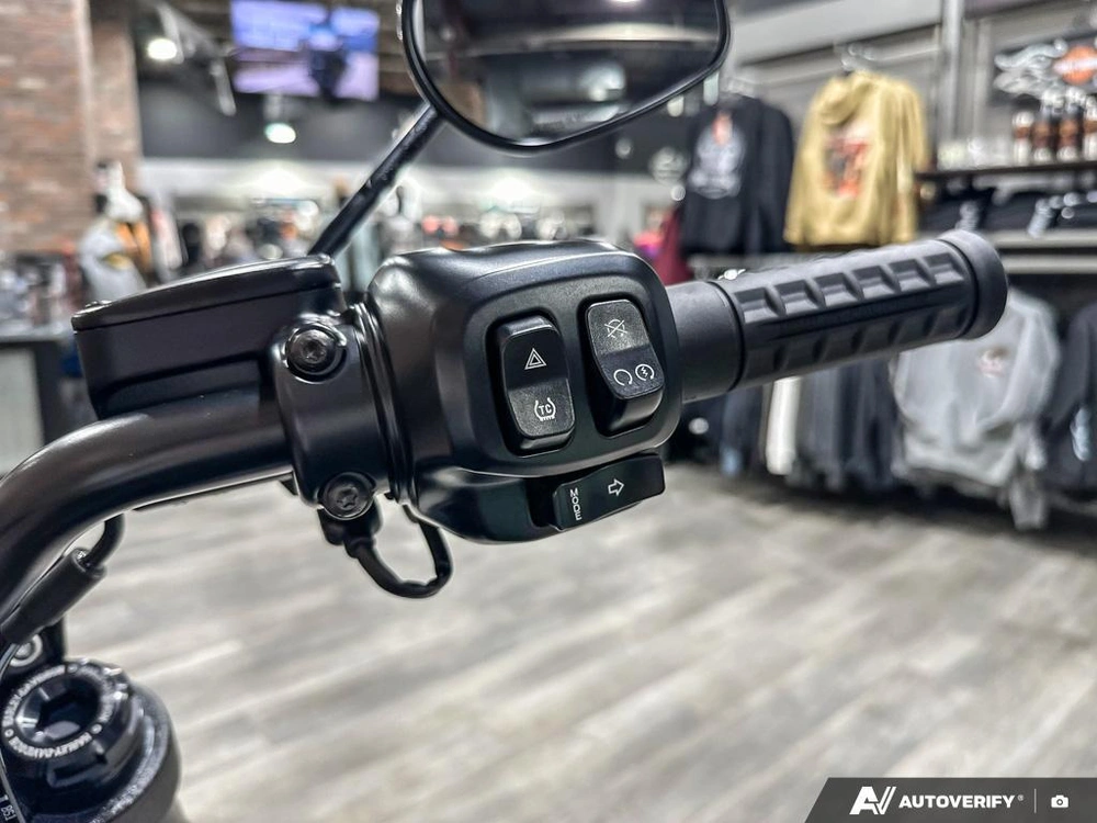 2026 Harley-davidson Low Rider S alt