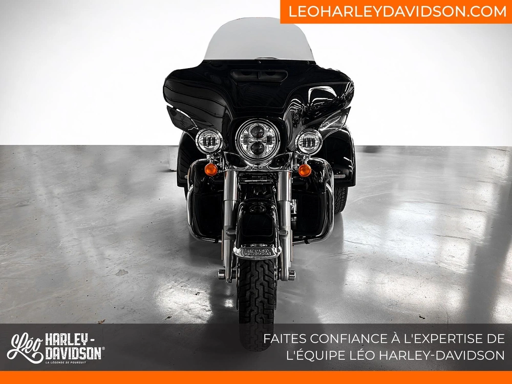 Harley-davidson Flhtcutg Tri Glide Ultra 2024 alt