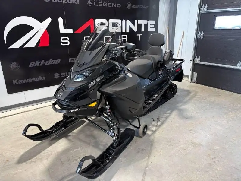 Ski-doo Expedition Le 20'' 900 Ace Crosscut 1.5'' E.s. 2026 alt