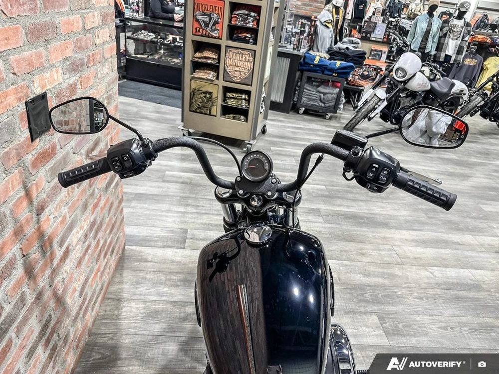 2026 Harley-davidson Street Bob alt