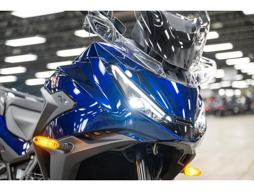 2025 Honda Nt1100 Abs Demo alt