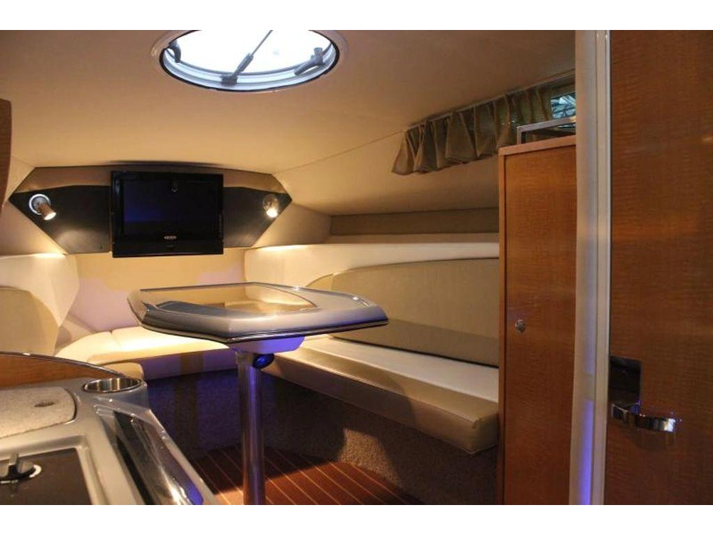 Larson 857 Cabrio 2012 alt