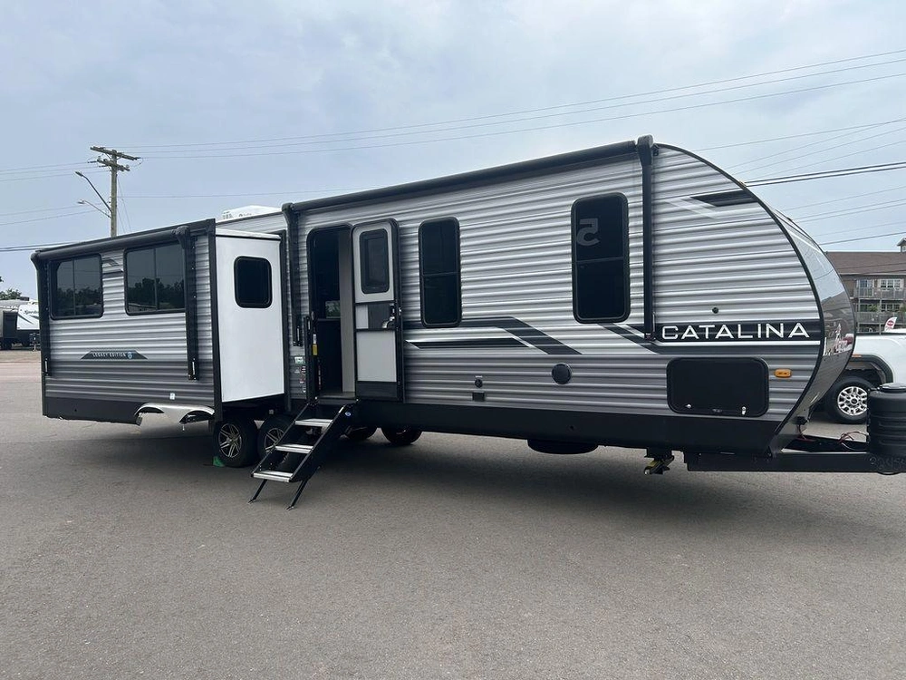 2025 Coachmen Legacy Edition 313rlts alt