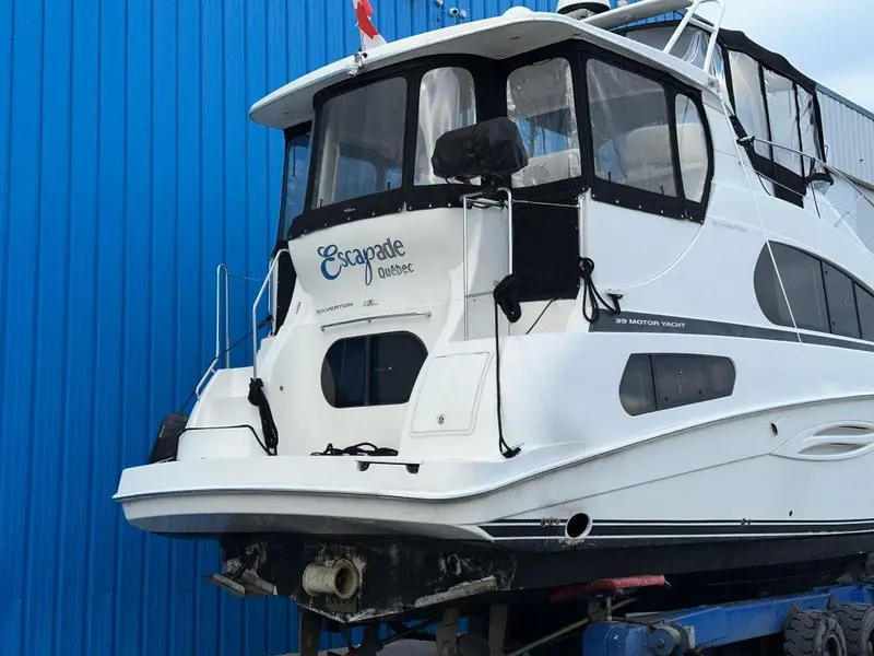 2003 Silverton Marine 390 MOTOR YACHT thumbnail 5