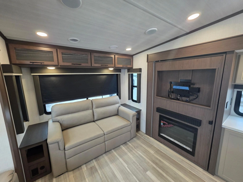 2026 Keystone Rv Cougar Ht (fw) 28rli alt