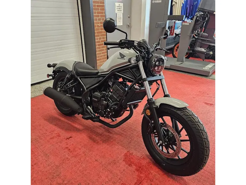2026 Honda REBEL 300 E-CLUTCH thumbnail 5