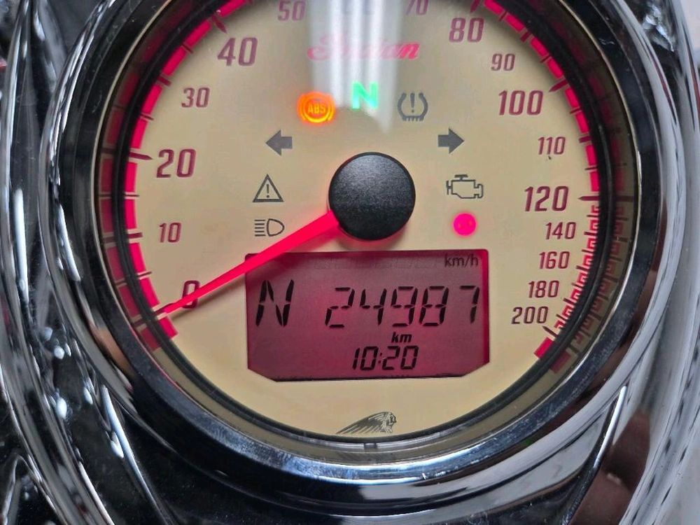 Indian Motorcycle Chief Vintage Noir Lustre 2019 alt