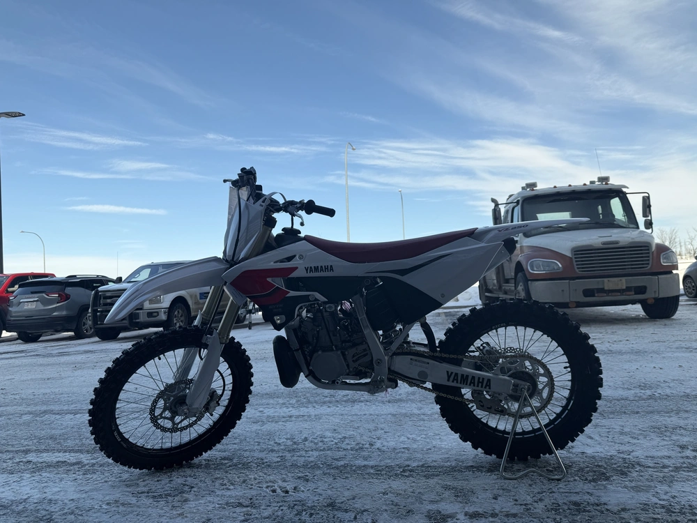 2026 Yamaha Yz250 alt