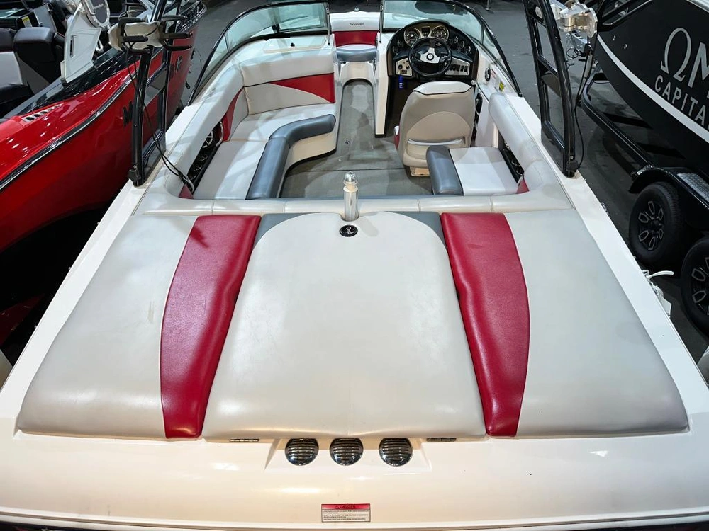 Moomba Outback V 2012 alt