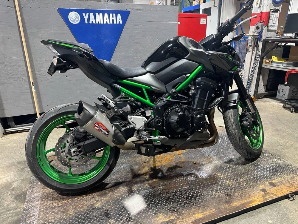 2023 Kawasaki Z900 Abs alt
