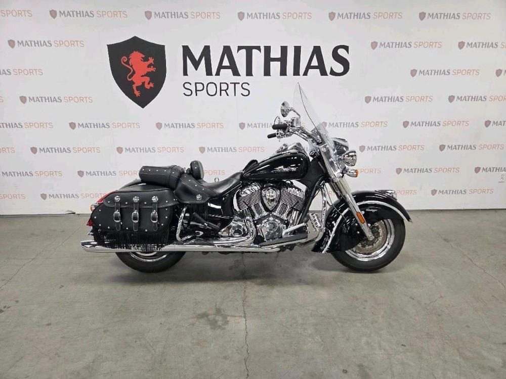 Indian Motorcycle Chief Vintage Noir Lustre 2019 alt