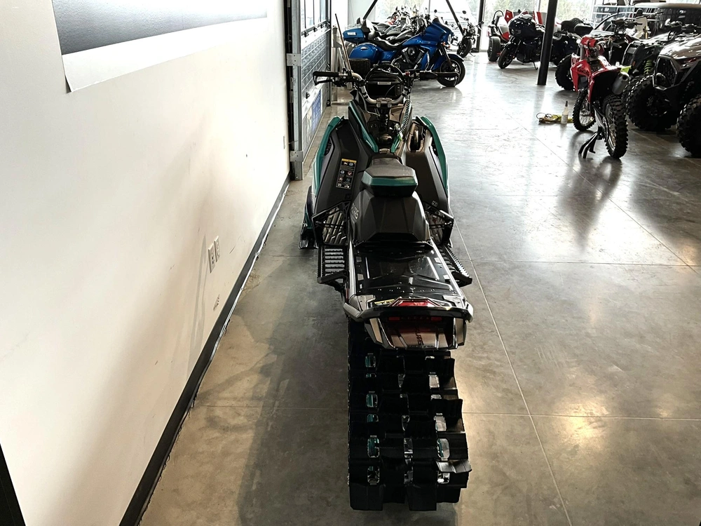 Polaris 9r Rkm Khaos Slash 155 2024 alt