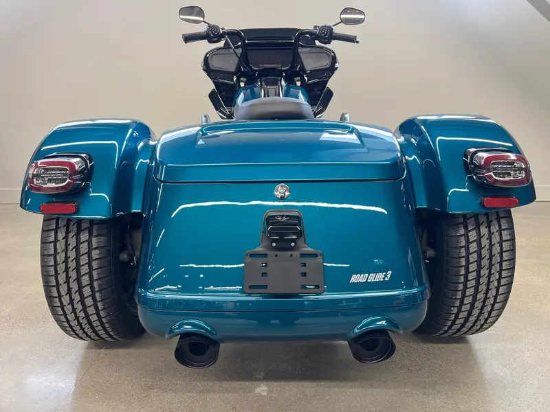 Harley-Davidson FLTRT - Road Glide™ 3 2026