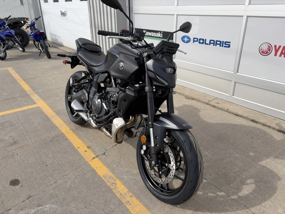 2026 Yamaha Mt-07 alt