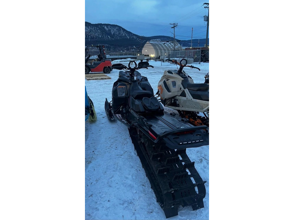 2023 Ski-doo Ski-doo 000tjpa00 Sm Sum Exp 8tr S Bk Hac 165 3p 23 alt