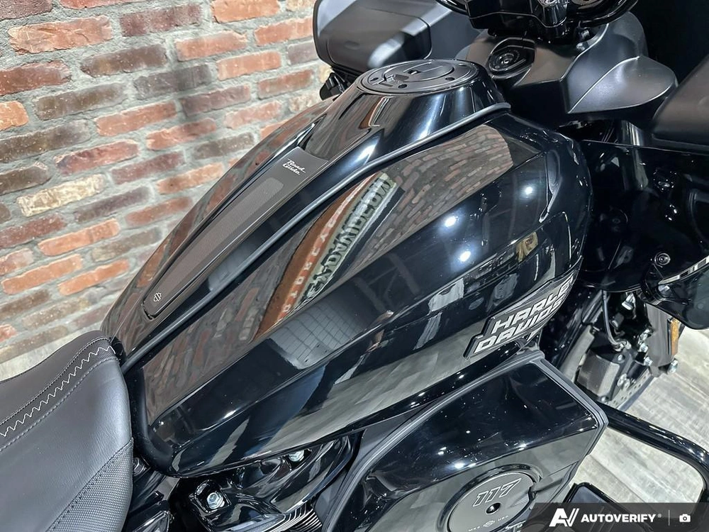 2026 Harley-davidson Road Glide alt