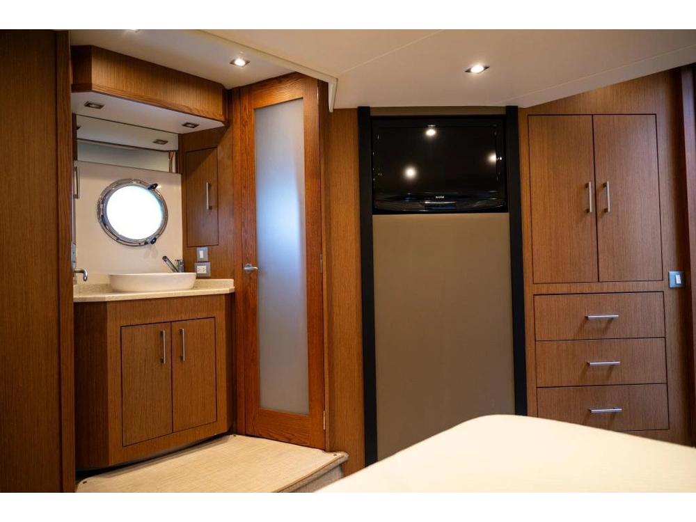 2012 Carver Voyageur 54 *sur Rendez-vous* alt