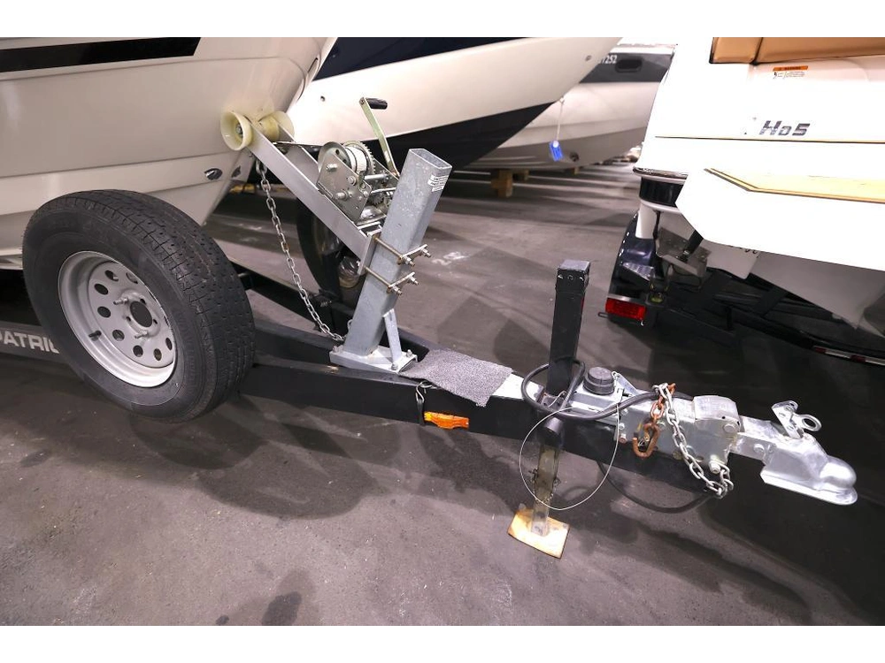 Sea Ray 280 Sundancer Bow Thruster 2012 alt