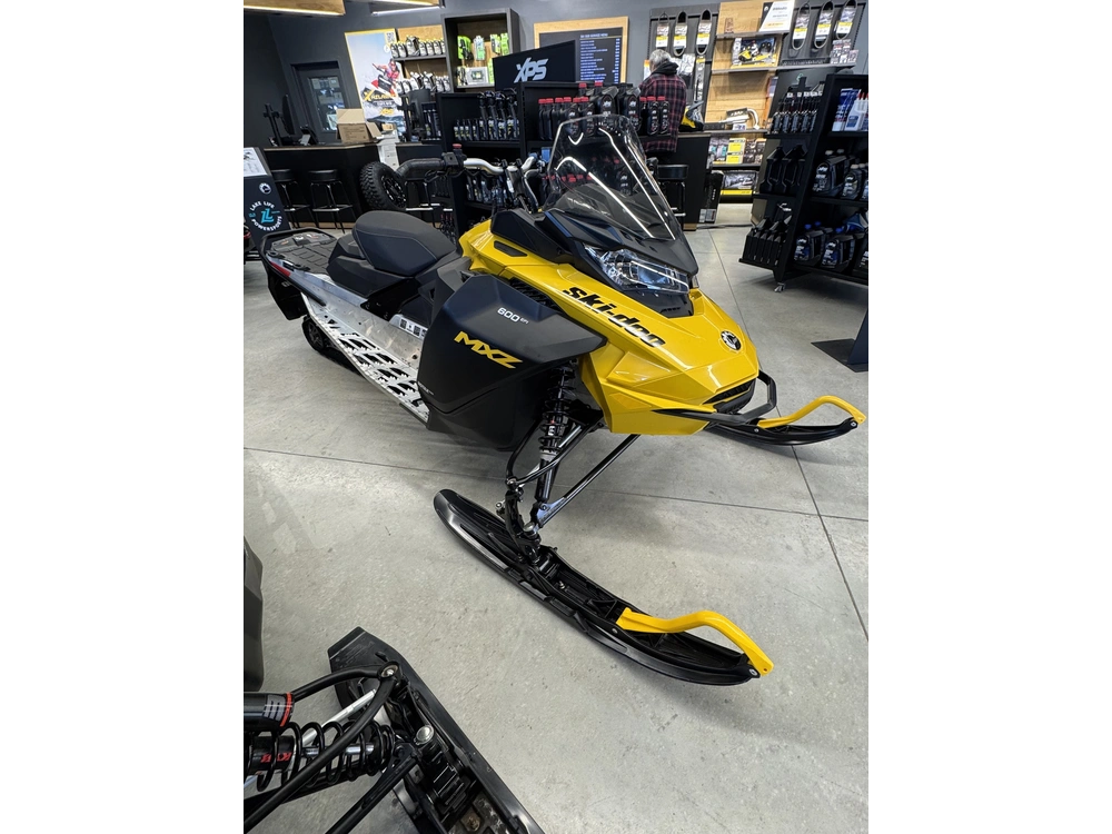 2025 Ski-doo Mxz Sport 600efi Yl 137 1.2rs 25 600 Efi 137 1.25 alt