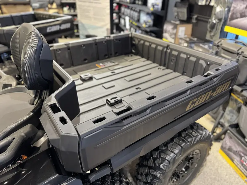 Can-Am Outlander Max 6x6 Backcountry 1000R 2026