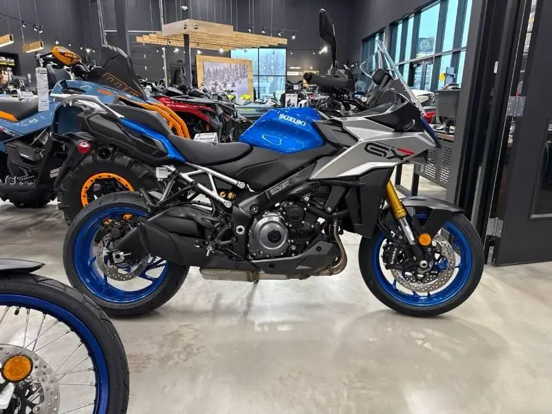 Suzuki Gsx-s1000gx 2025 alt