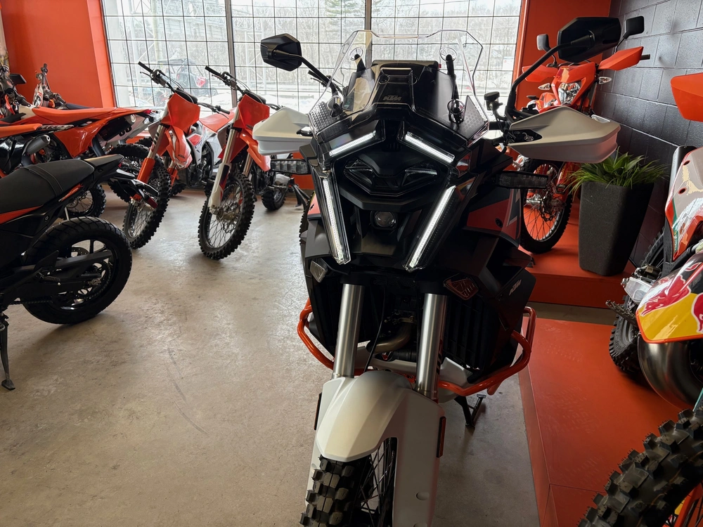 2026 Ktm 1390 Adventure R alt