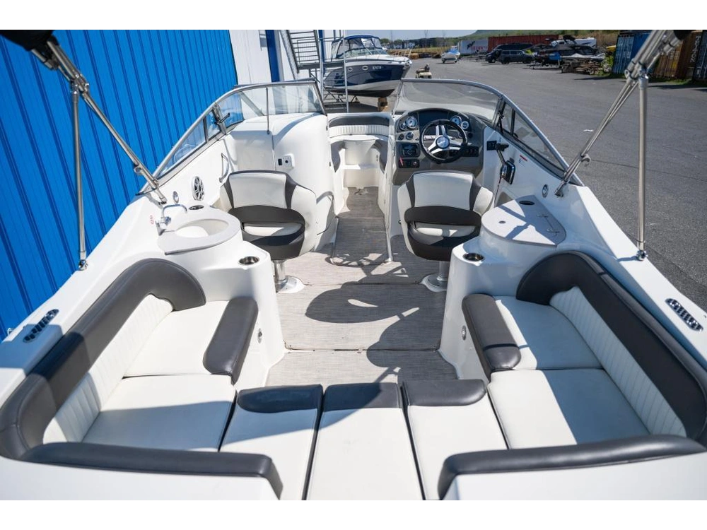 Stingray 250 Lr 2018 alt