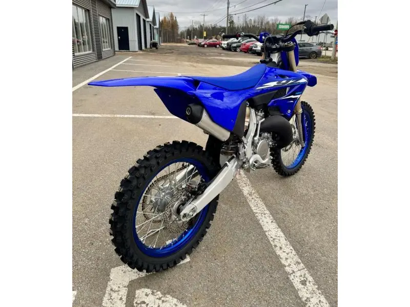 2026 Yamaha YZ125 thumbnail 4