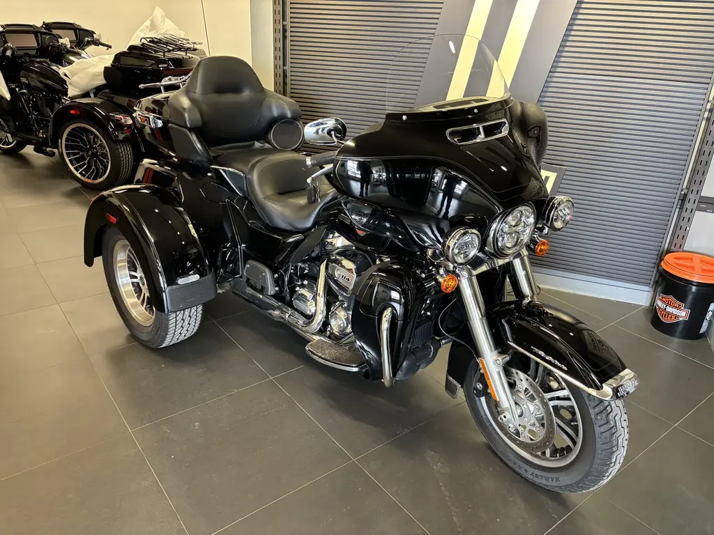 Harley-Davidson FLHTCUTG Tri Glide UltraFLHTCUTG 2022