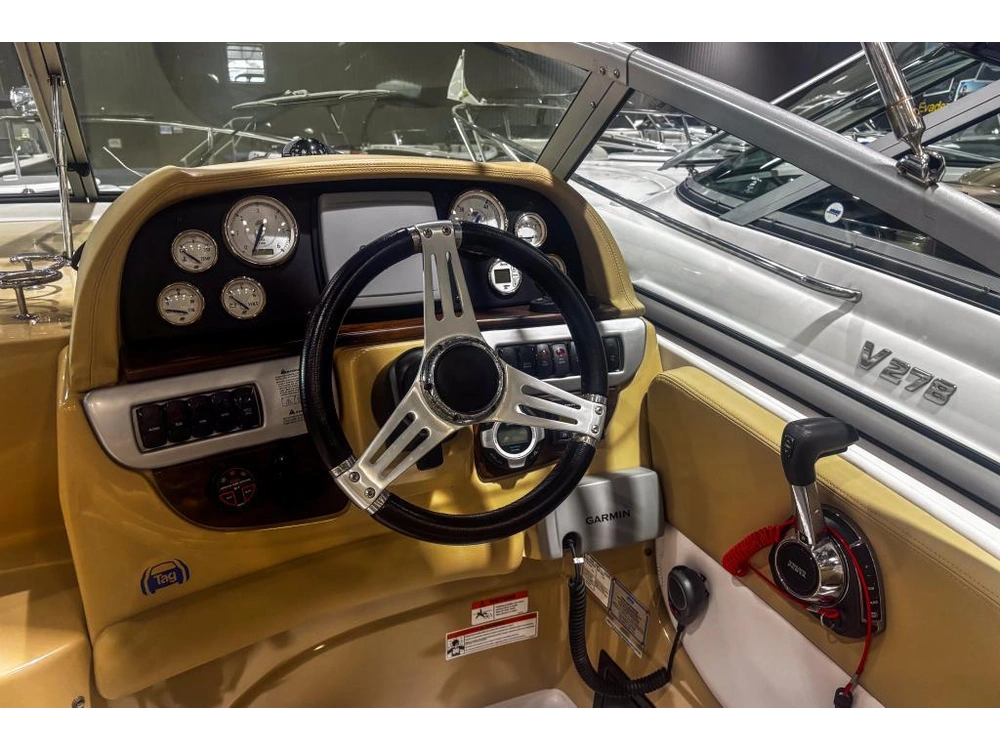 Four Winns 285 Vista 2011 alt