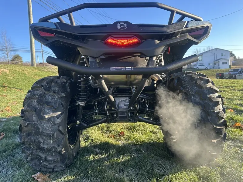 2026 Can-Am Outlander XT 700 thumbnail 15