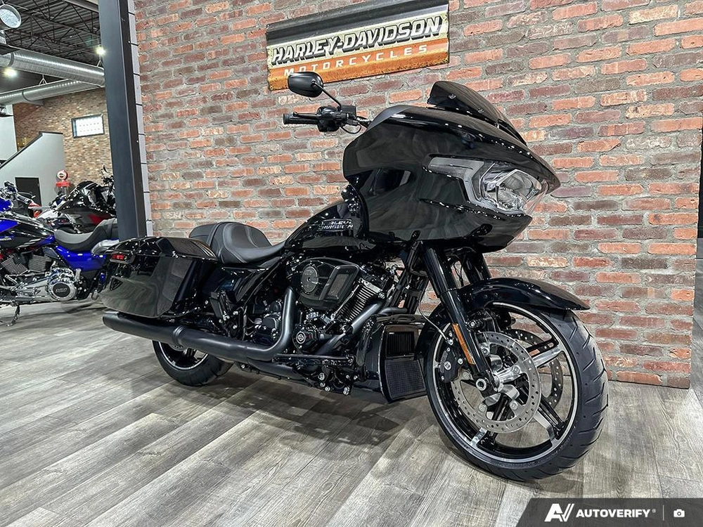 2026 Harley-davidson Road Glide alt