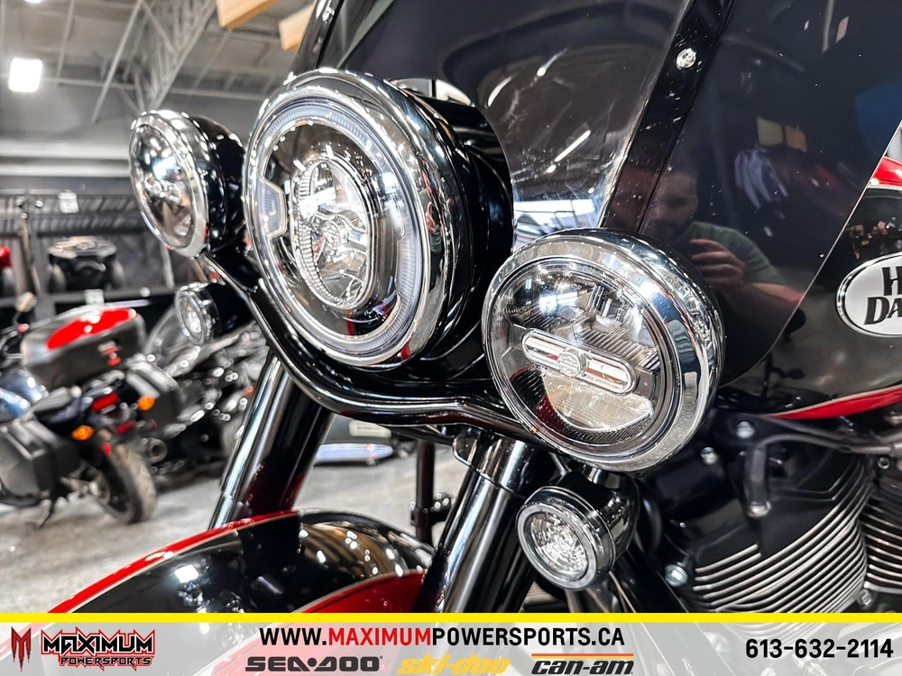 Harley-davidson 2022 Softail Heritage Classic 114 (flhcs) 2022 alt