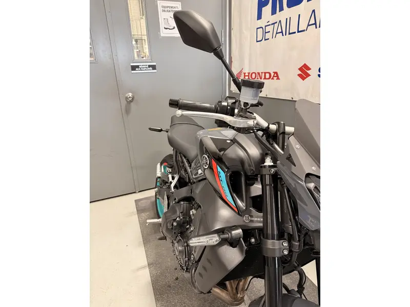 Yamaha MT-09 MT9 2022