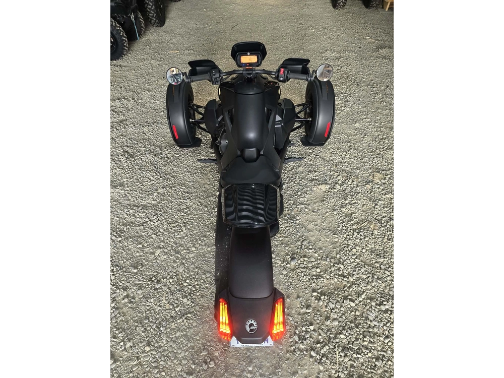 Can-am Ryker 900 2022 alt