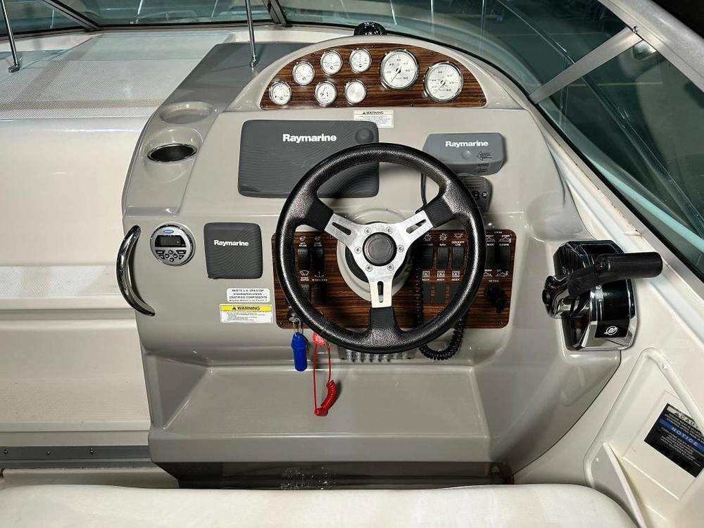 Bayliner 285 2012 alt