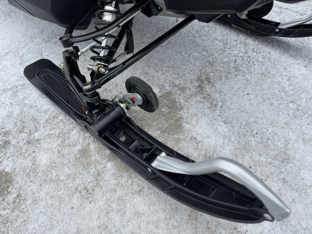 Ski-doo Grand Touring Limited 900 Ace 2019 alt