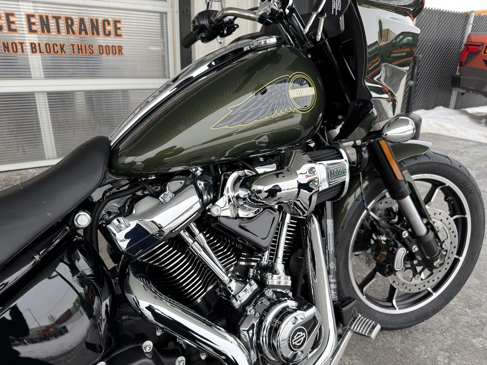 2026 Harley-davidson Low Rider St alt