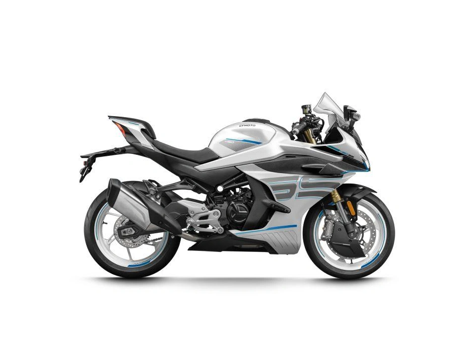 2026 Cfmoto 450ss alt